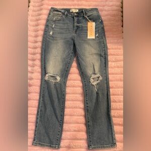 Risen Medium Wash Distress jeans